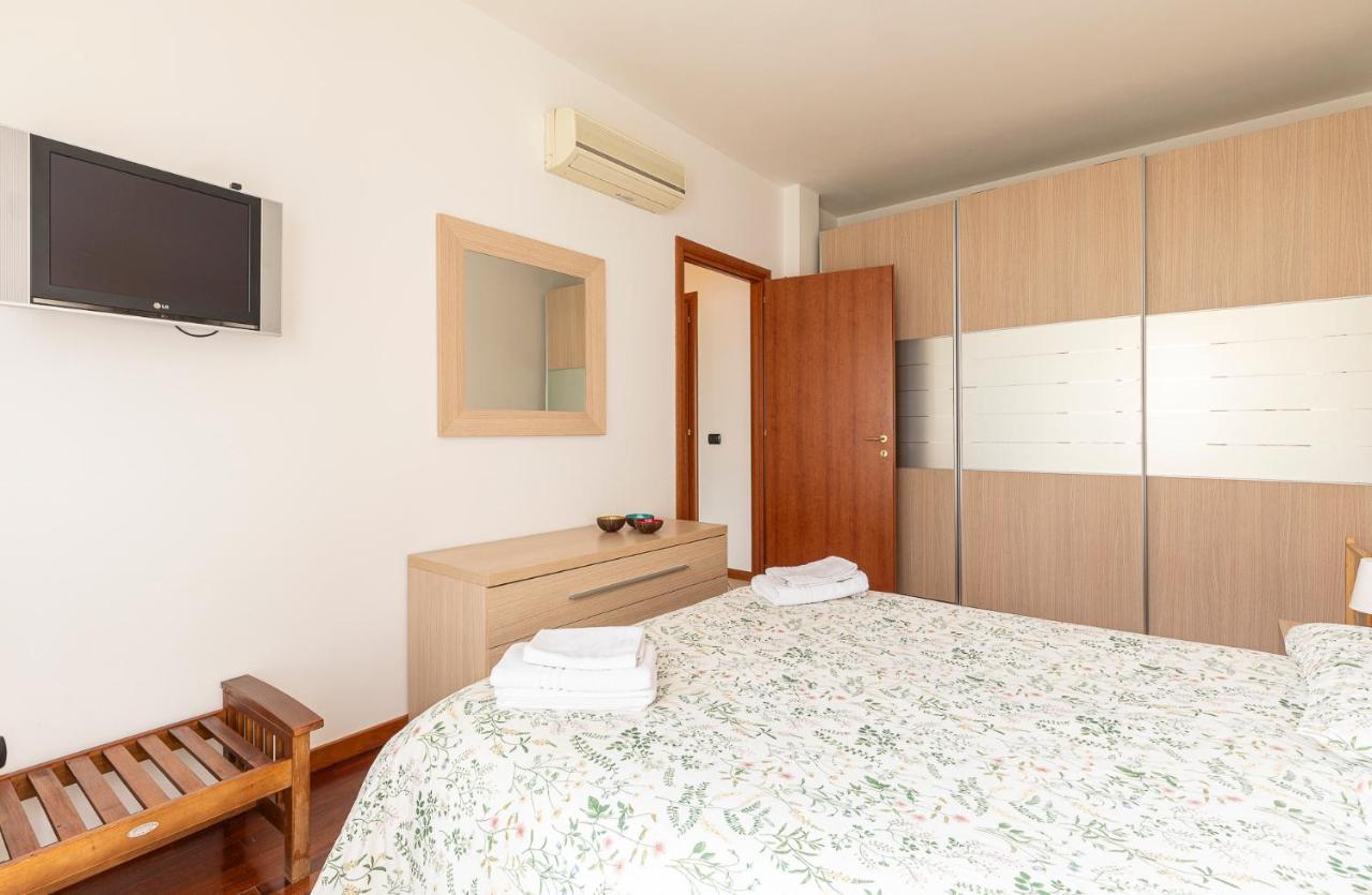Casty Sweet Home - Parcheggio Privato Gratuito Milano Exterior foto