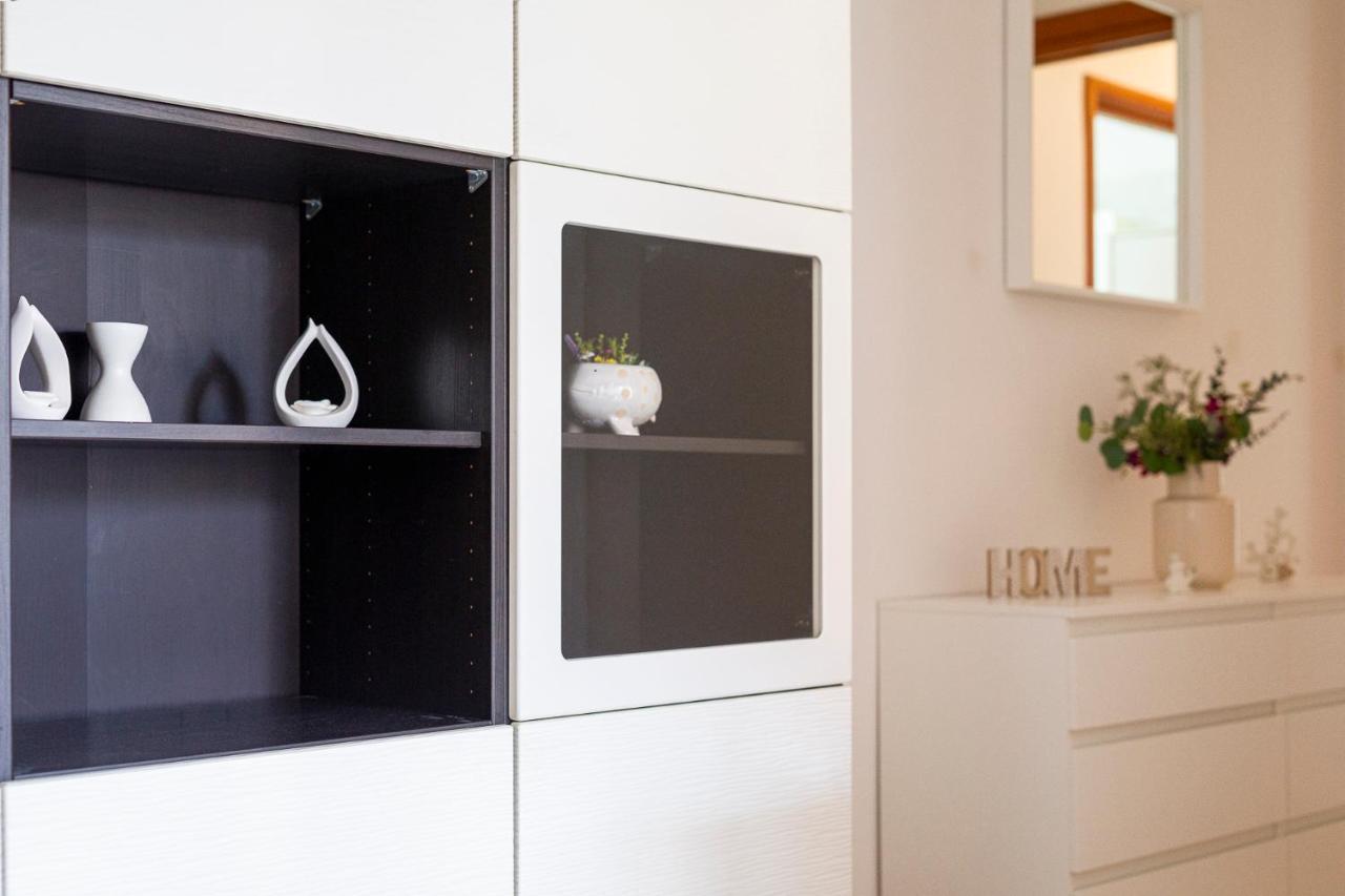 Casty Sweet Home - Parcheggio Privato Gratuito Milano Exterior foto